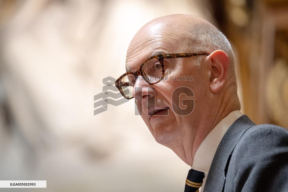 Vote of Special Bill To Budget for 2026 at the French Senate - Paris AJ