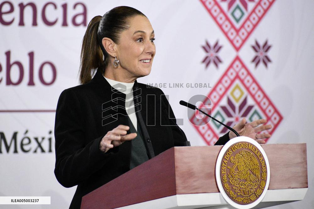Mexican President Claudia Sheinbaum Holds Briefing Conference - Mexico
