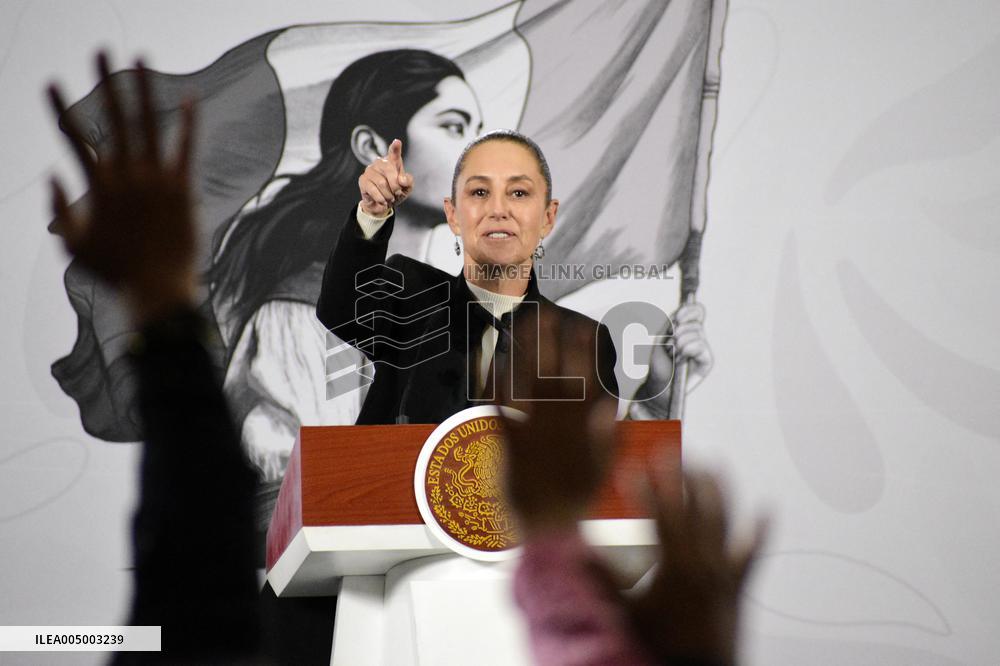 Mexican President Claudia Sheinbaum Holds Briefing Conference - Mexico