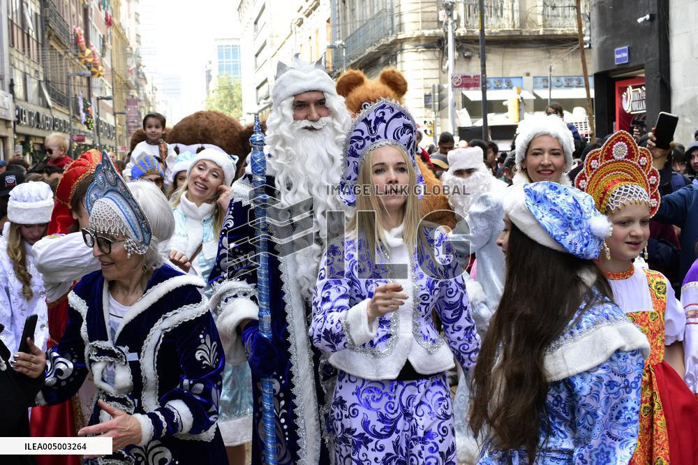 Russian Santa Christmas Parade - Mexico