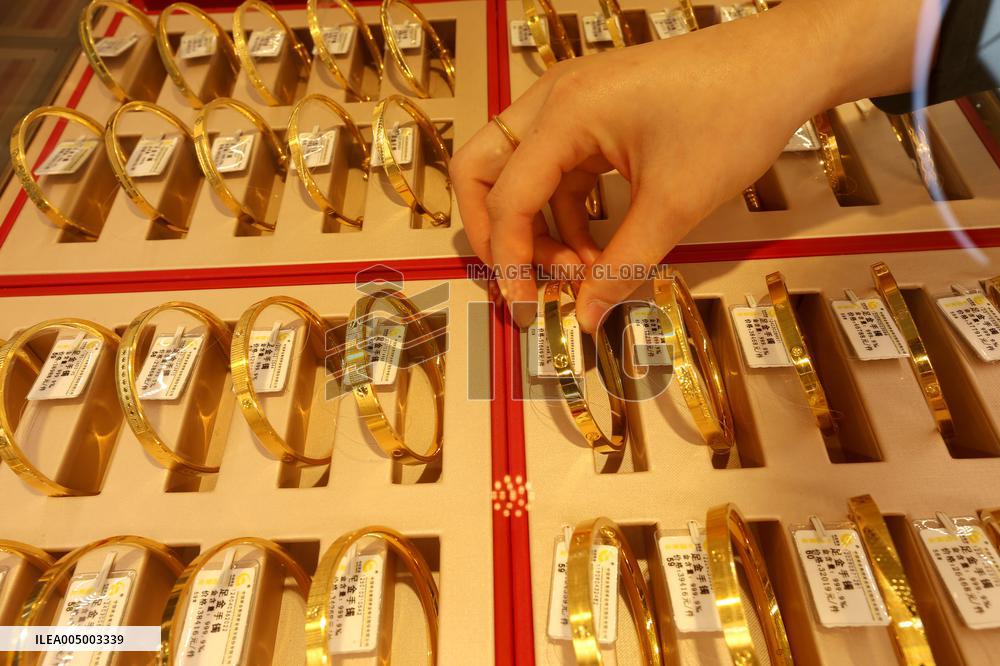 Gold Store