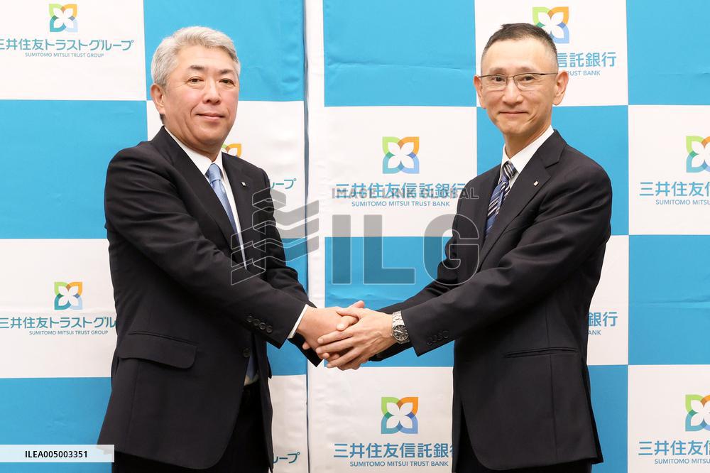 Sumitomo Mitsui Trust Group President Change Press Conference