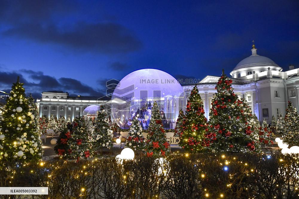 New Year Decorations Installed In Moscow - Russia