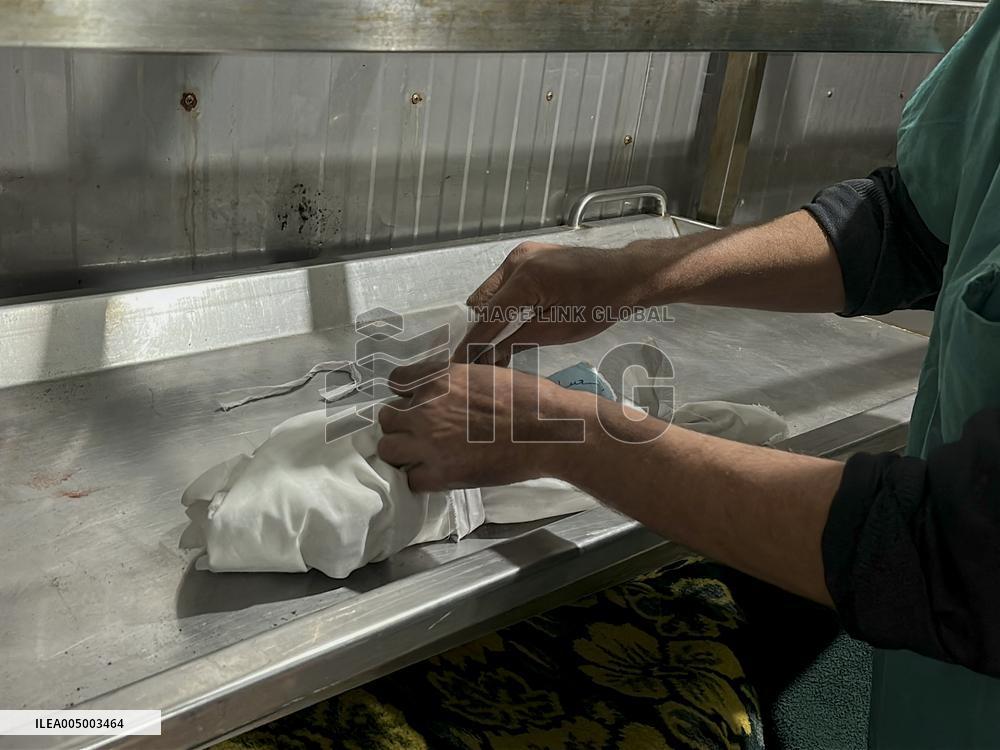 Infant Dead Because of Hypothermia - Gaza