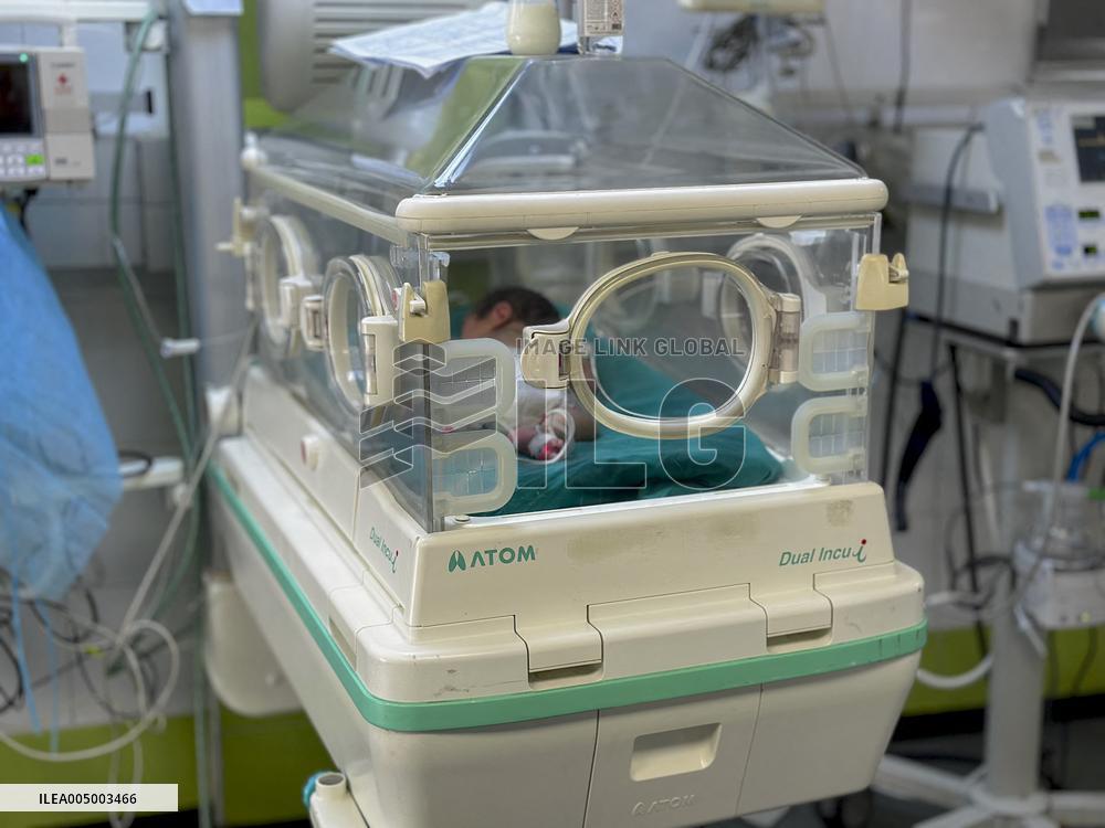 Infant Dead Because of Hypothermia - Gaza