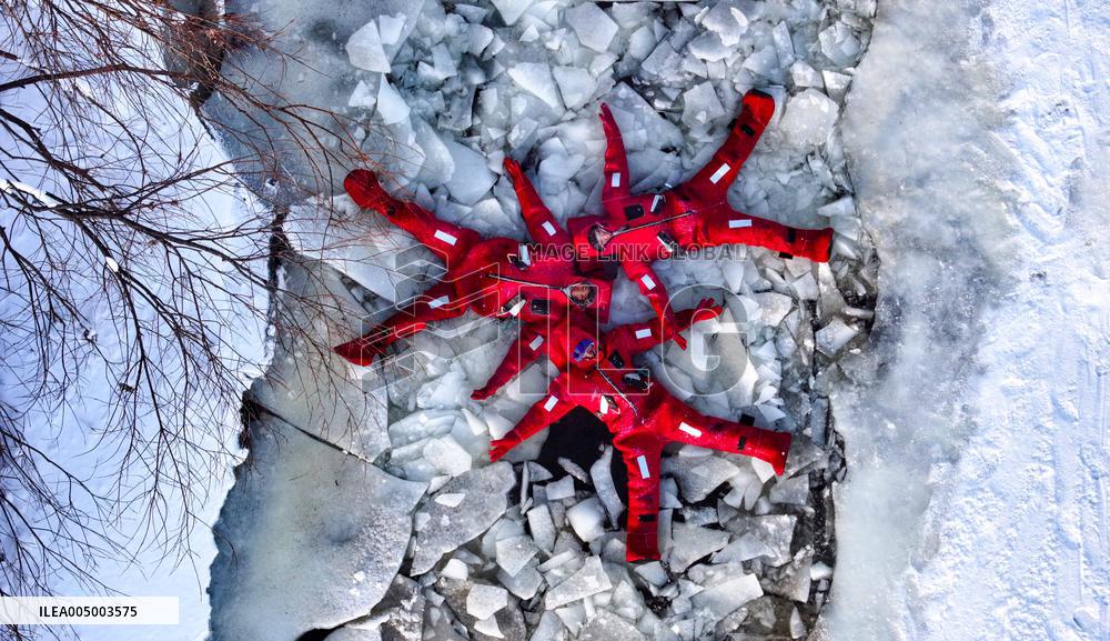 Extreme Cold Ice Floating