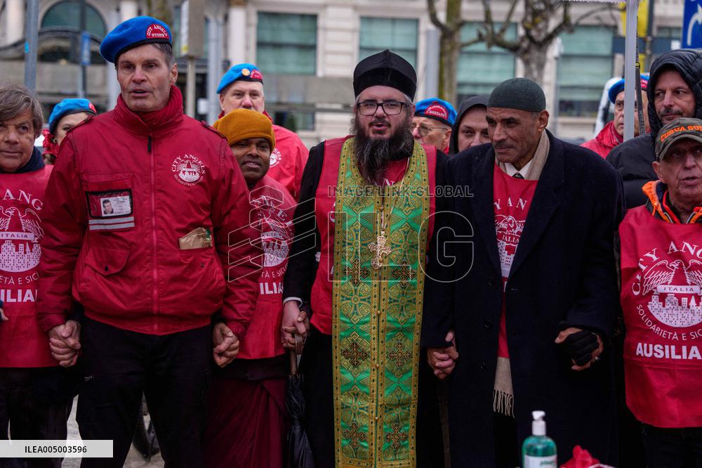Interfaith Prayer With Food Distribution In Milano - Italy