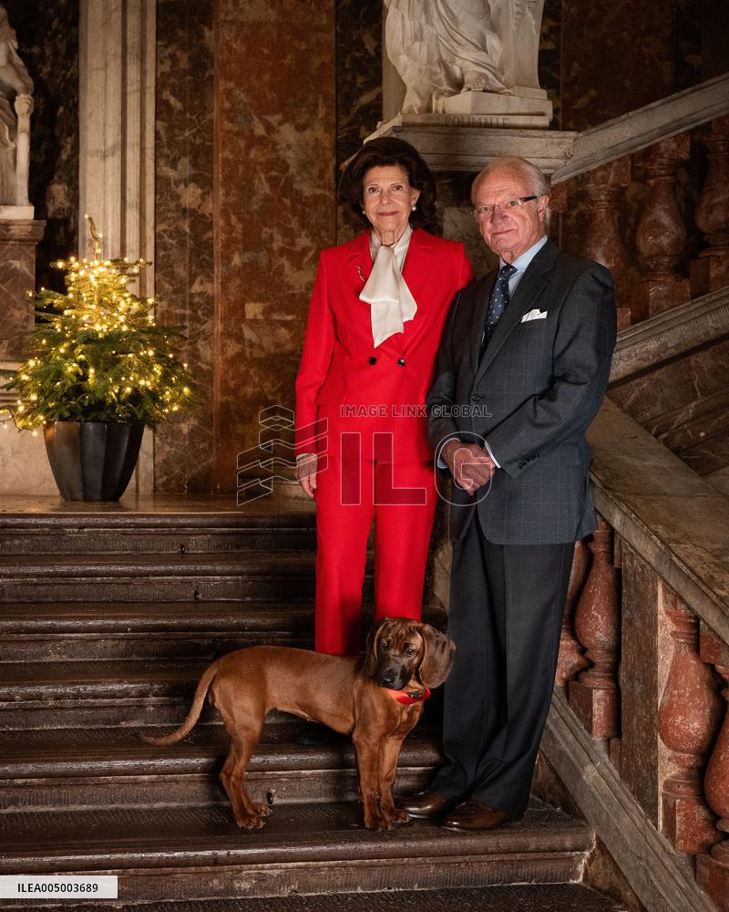 THE ROYAL COUPLE CHRISTMAS