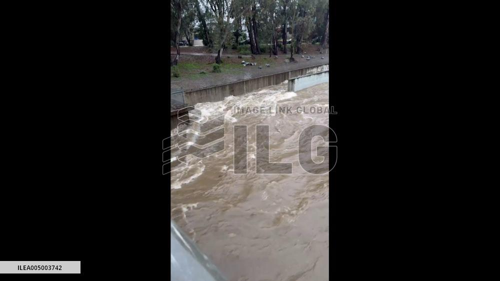 US: Atmospheric River Triggers Flash Flooding Across Southern California 2