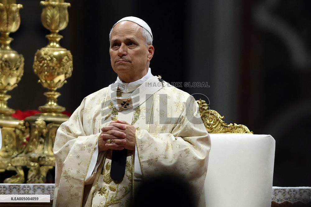 Pope Leo XIV presides over Christmas Mass - Vatica