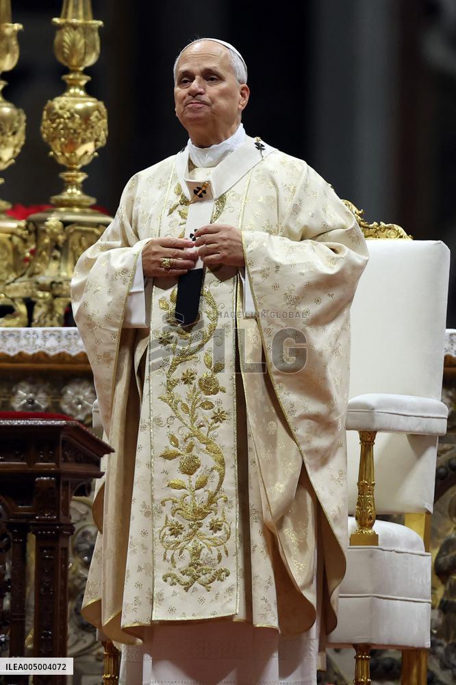Pope Leo XIV presides over Christmas Mass - Vatica