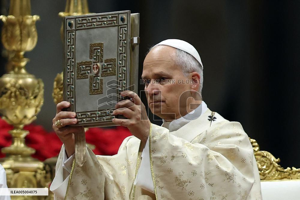 Pope Leo XIV presides over Christmas Mass - Vatica