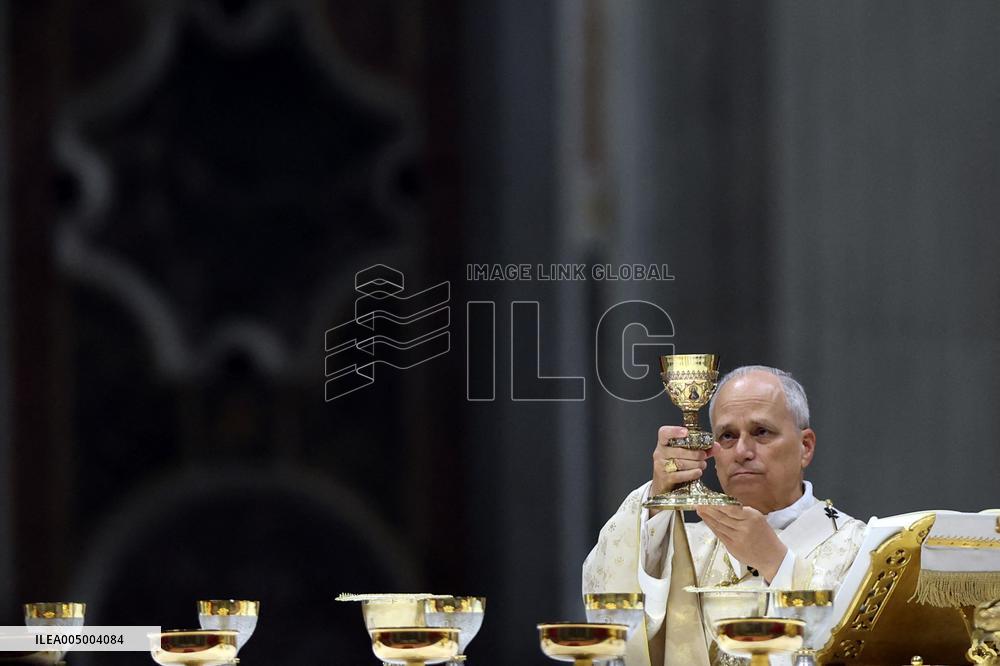 Pope Leo XIV presides over Christmas Mass - Vatica