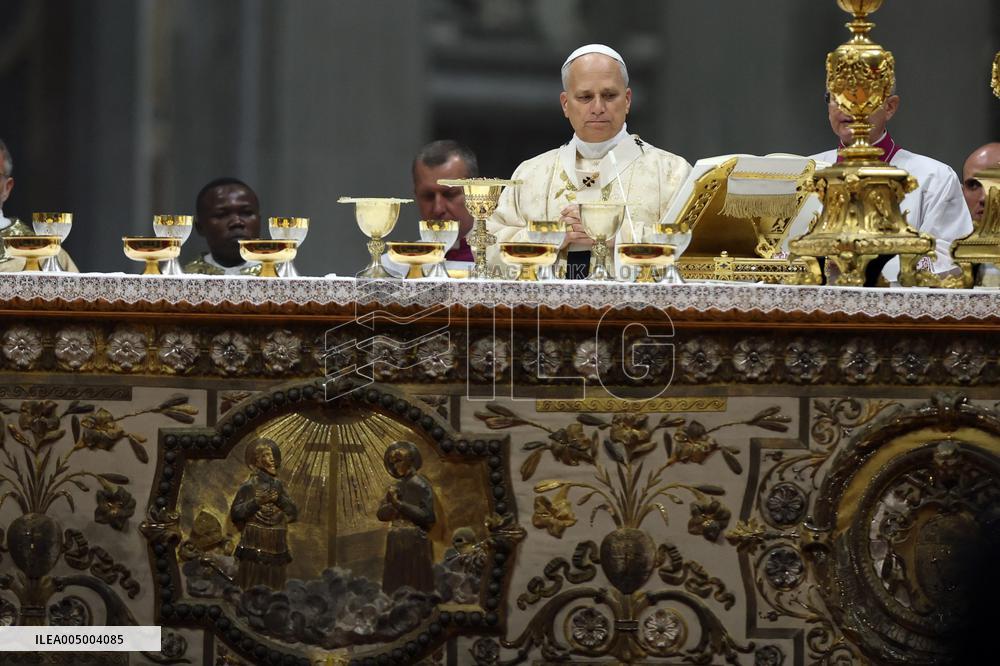 Pope Leo XIV presides over Christmas Mass - Vatica