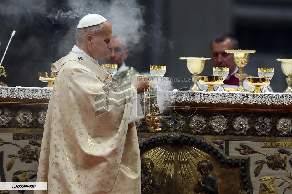 Pope Leo XIV presides over Christmas Mass - Vatica