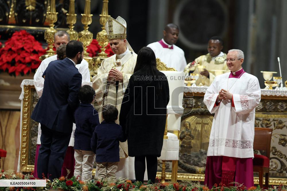 Pope Leo XIV presides over Christmas Mass - Vatica