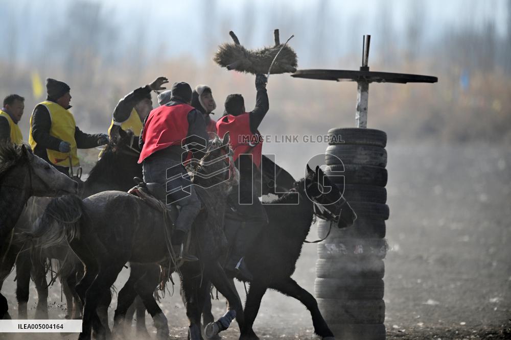 Sheep Snatching Competition