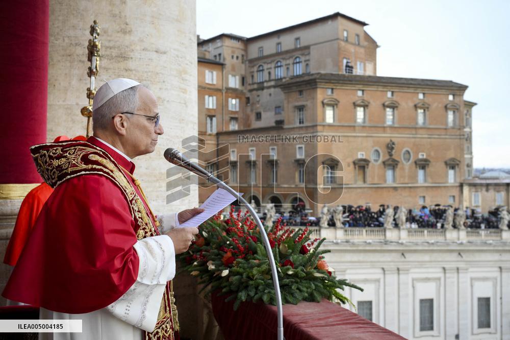 Pope Leo XIV delivers his Christmas Urbi et Orbi blessing message - Vatican