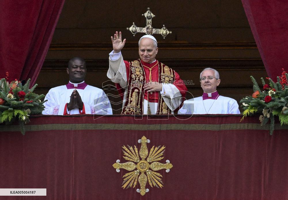 Pope Leo XIV delivers his Christmas Urbi et Orbi blessing message - Vatican