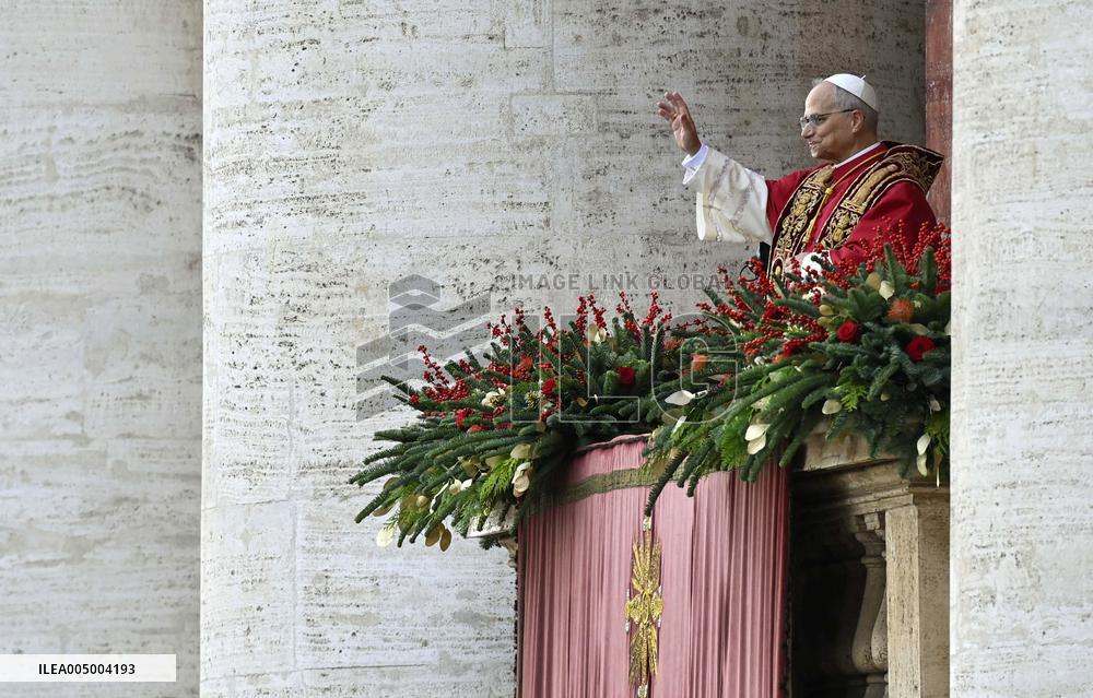 Pope Leo XIV delivers his Christmas Urbi et Orbi blessing message - Vatican