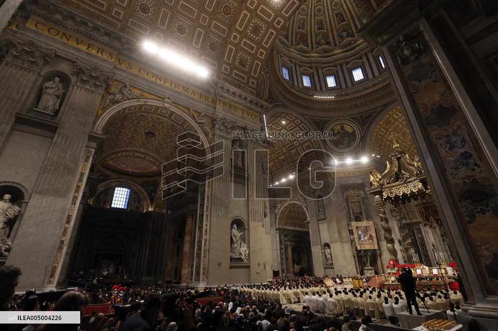 Pope Leo XIV presides over Christmas Mass - Vatican