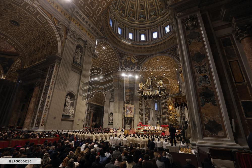 Pope Leo XIV presides over Christmas Mass - Vatican