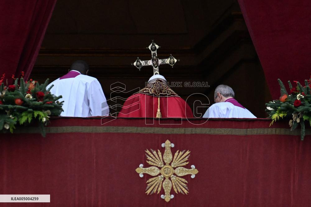 Pope Leo XIV Delivers The Urbi et Orbi Message - Vatican