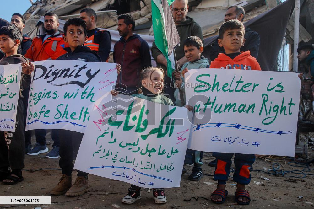 Palestinians Stage Protest over Homes at Risk of Collapse - Gaza City