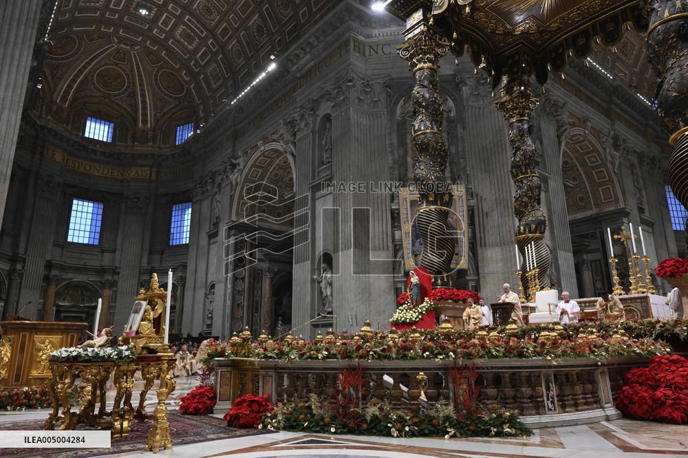 Pope Leo XIV Celebrates Christmas Morning Mass - Vatican