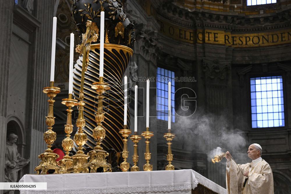 Pope Leo XIV Celebrates Christmas Morning Mass - Vatican