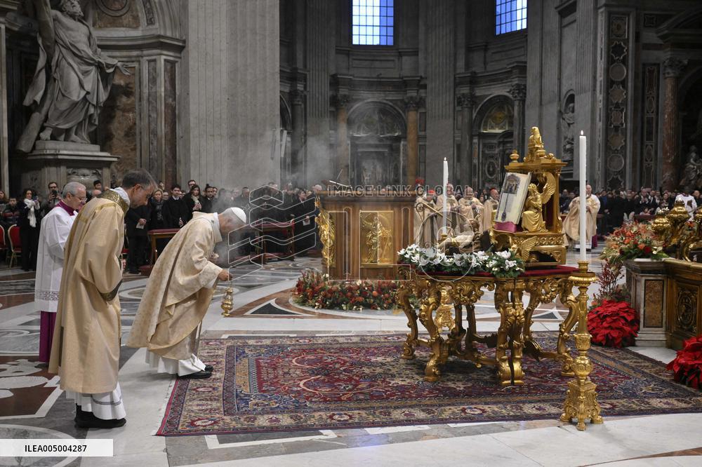 Pope Leo XIV Celebrates Christmas Morning Mass - Vatican
