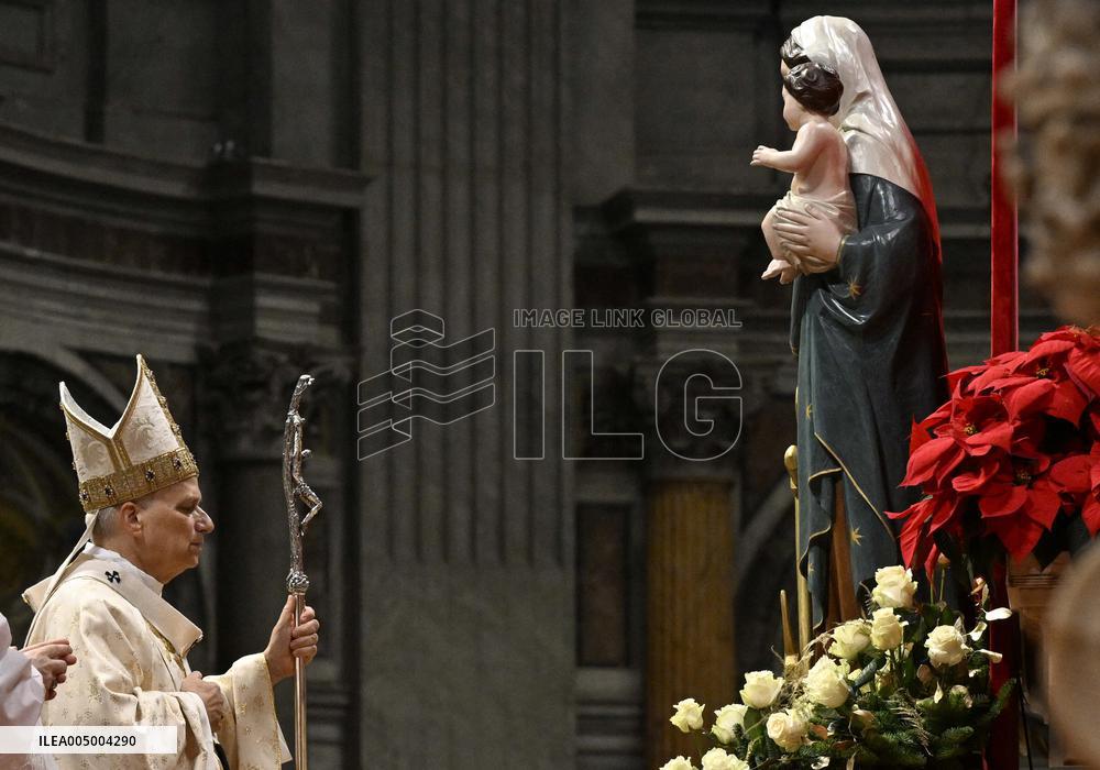 Pope Leo XIV Celebrates Christmas Morning Mass - Vatican
