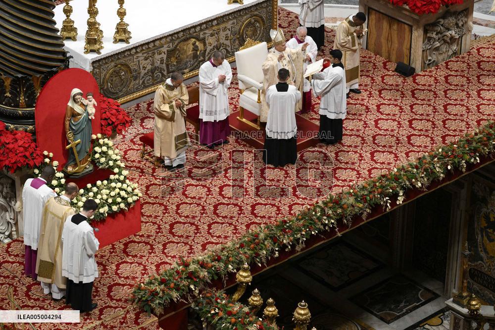 Pope Leo XIV Celebrates Christmas Morning Mass - Vatican