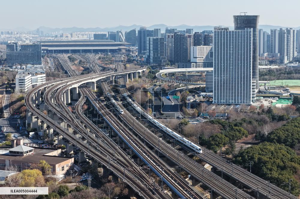 China High-speed Railways Operating Mileage Exceeded 50,000 Kilometers