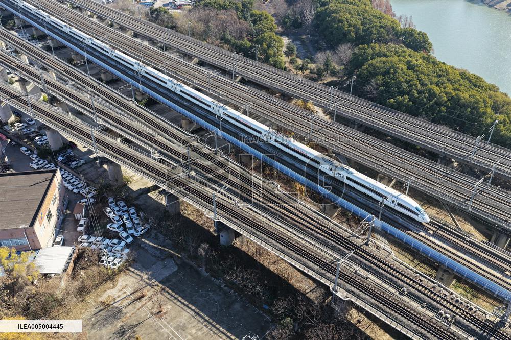 China High-speed Railways Operating Mileage Exceeded 50,000 Kilometers