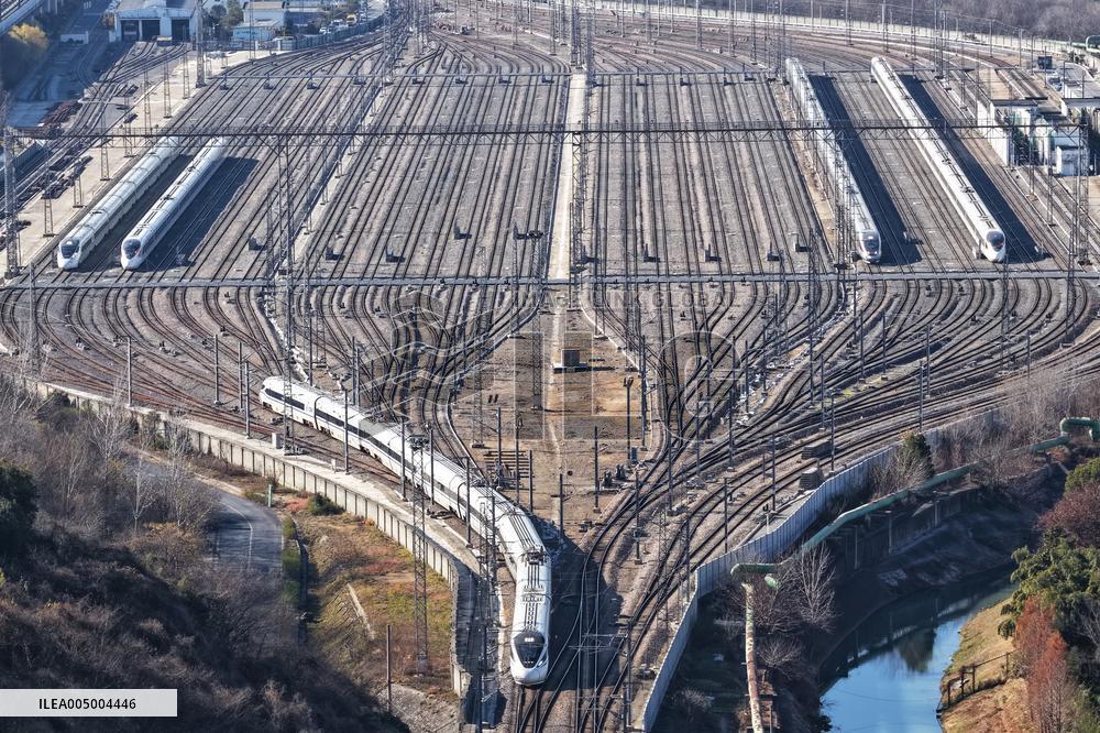 China High-speed Railways Operating Mileage Exceeded 50,000 Kilometers