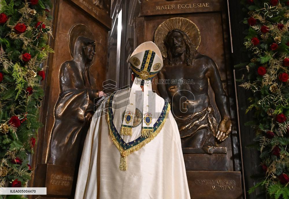 Closing of The Holy Door Of Santa Maria Maggiore Basilica - Rome