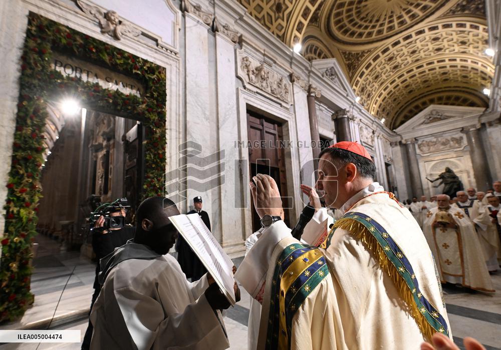 Closing of The Holy Door Of Santa Maria Maggiore Basilica - Rome