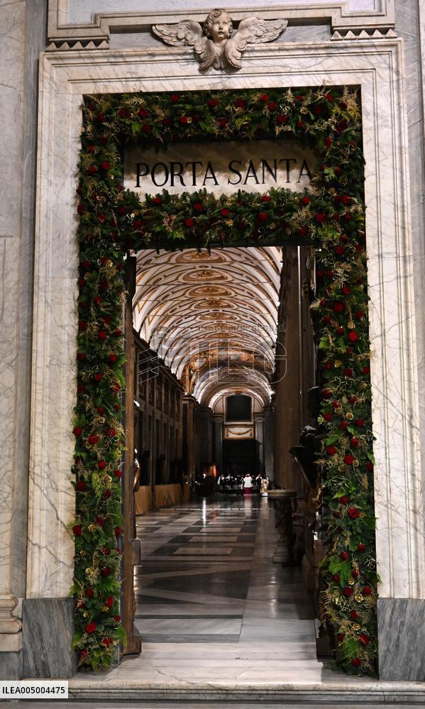 Closing of The Holy Door Of Santa Maria Maggiore Basilica - Rome
