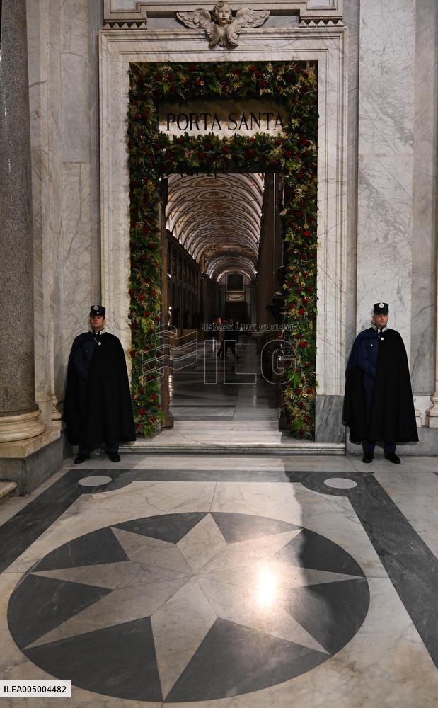 Closing of The Holy Door Of Santa Maria Maggiore Basilica - Rome