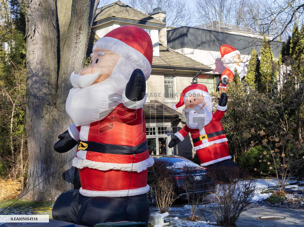 Christmas Decoration - Toronto