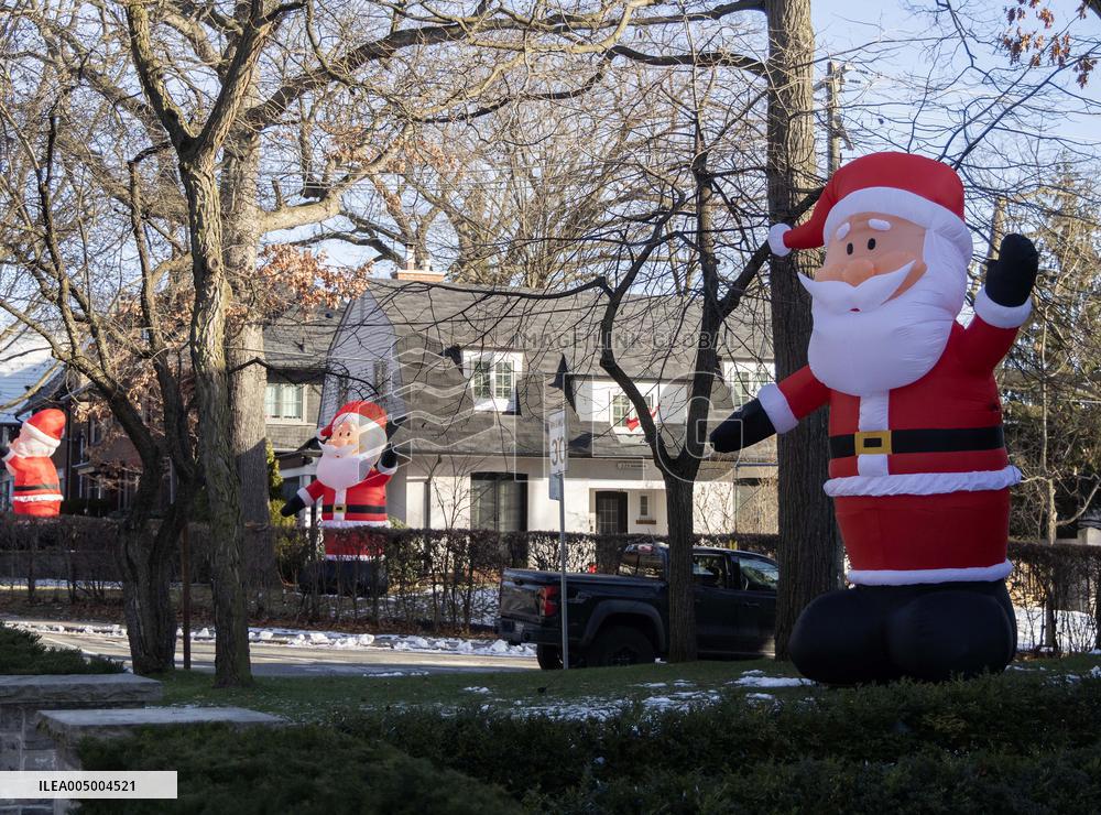 Christmas Decoration - Toronto