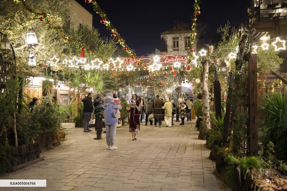 Festive Atmosphere on Christmas Eve in Syria - Damascus