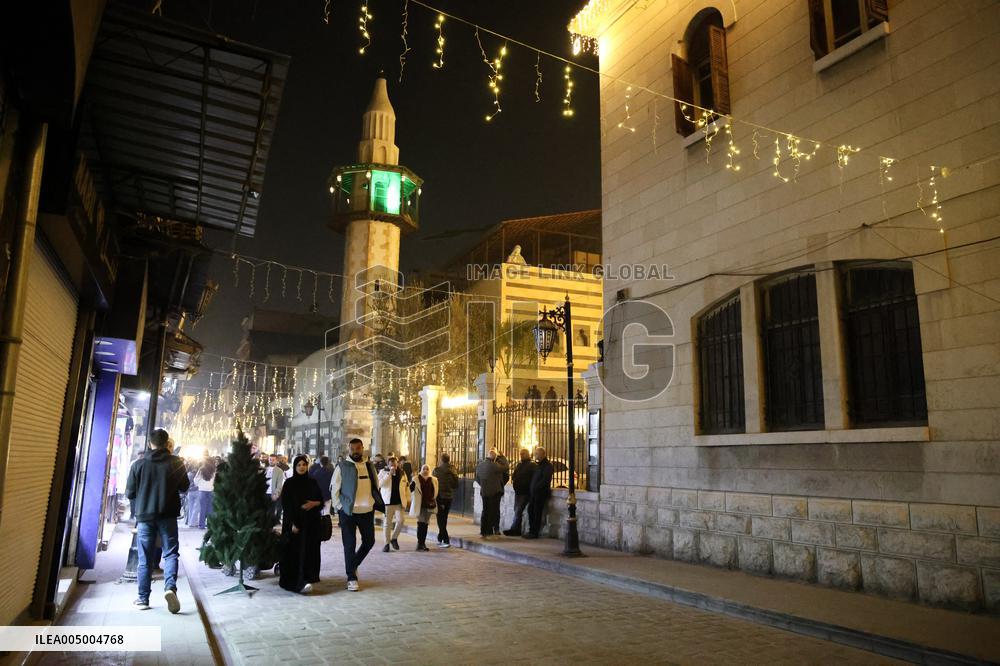 Festive Atmosphere on Christmas Eve in Syria - Damascus