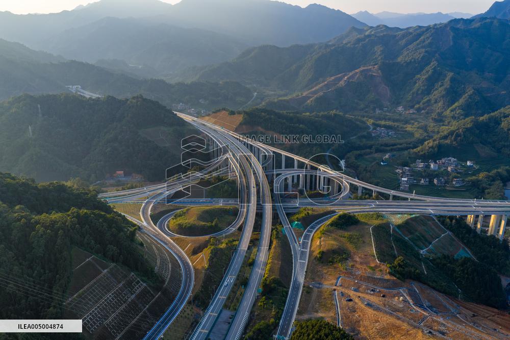 Highway Hub Interchange