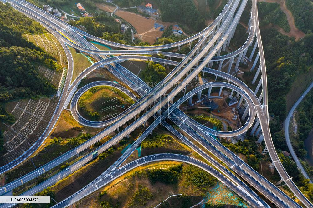 Highway Hub Interchange