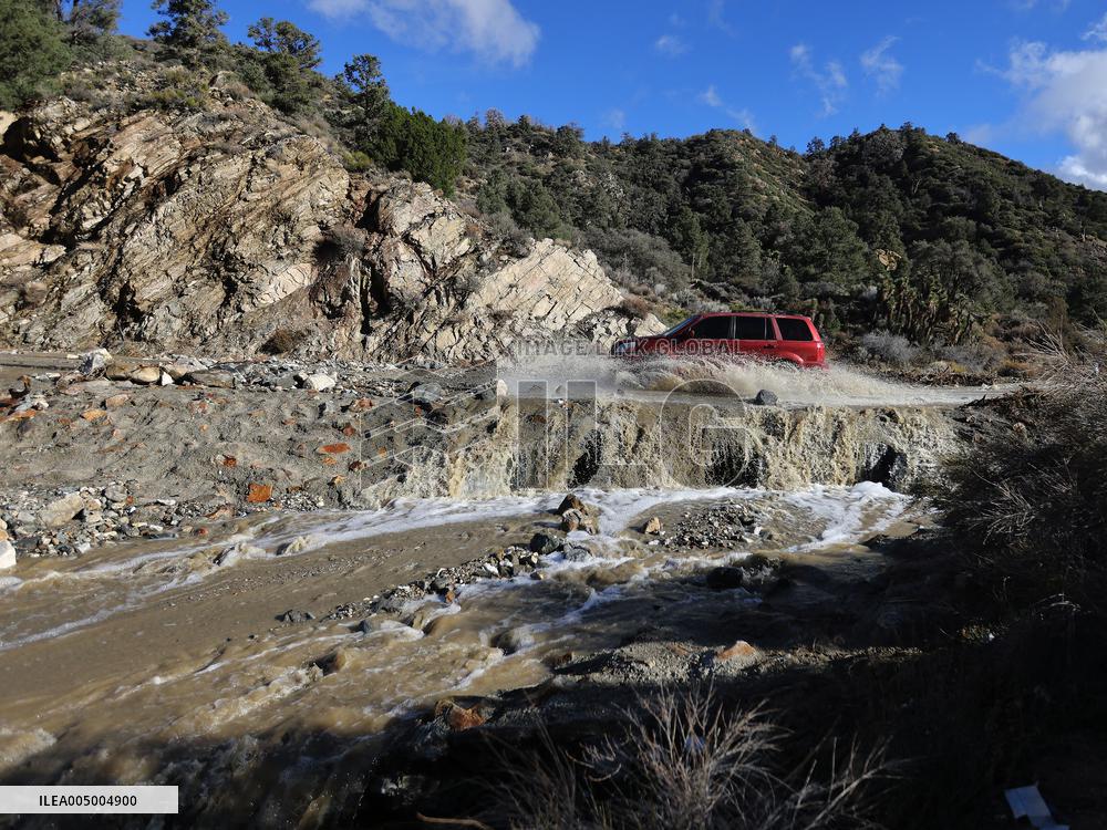 Heavy Rain Storms in California Leave Three Dead