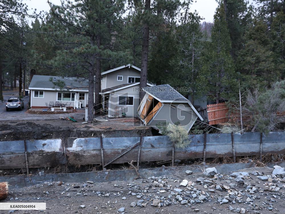 Heavy Rain Storms in California Leave Three Dead