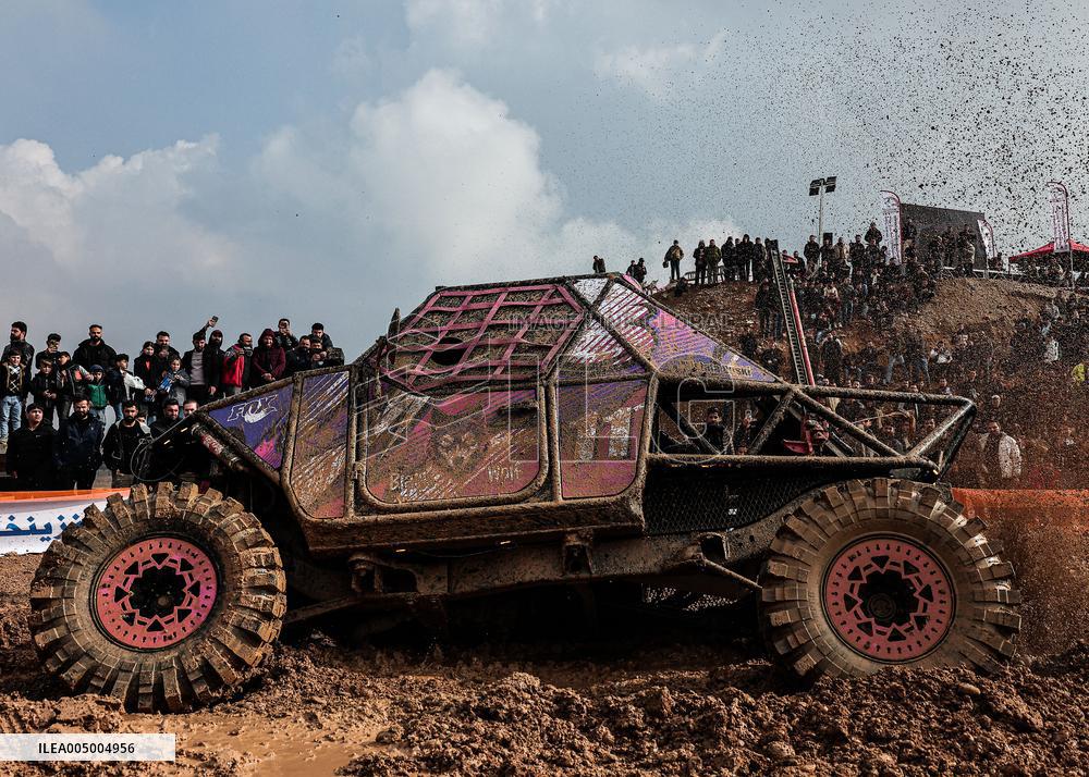 Off-Road Beasts Show Power In Erbil - Iraq