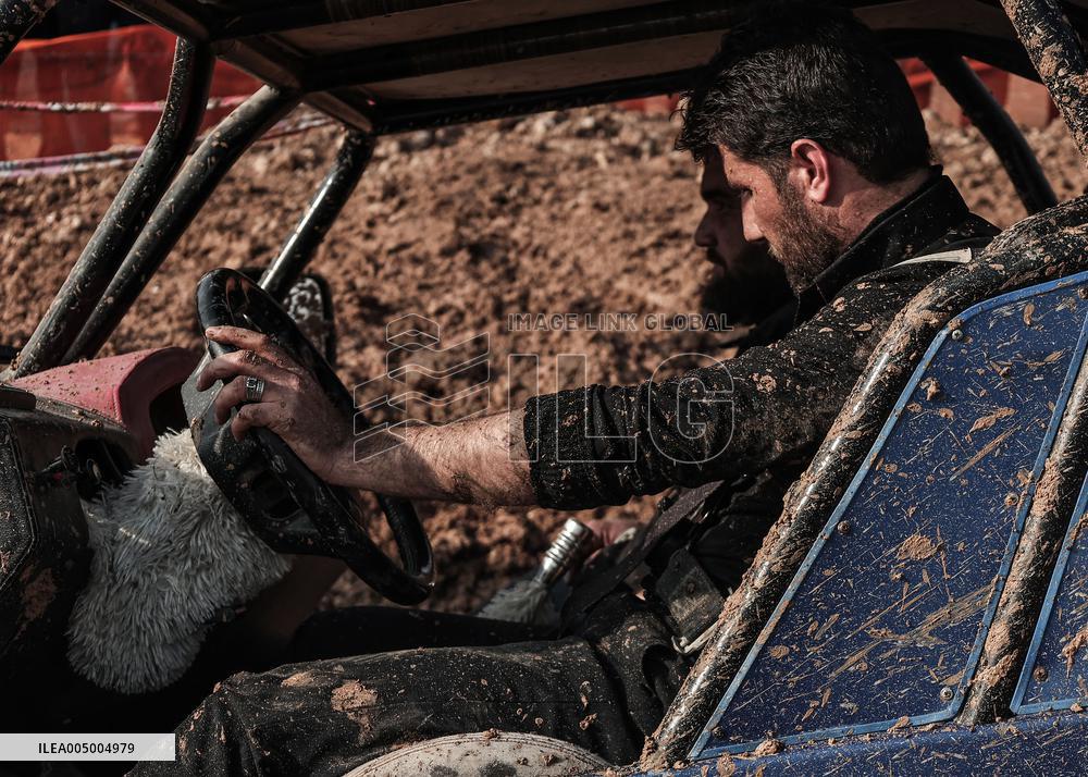Off-Road Beasts Show Power In Erbil - Iraq